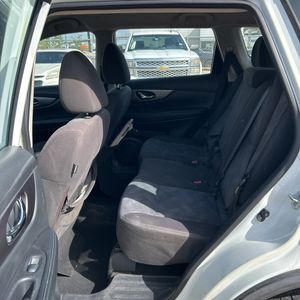 صورة مصغرة 33 لـ 2016 Nissan ROGUE S