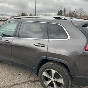 JEEP CHEROKEE LIMITED - 6