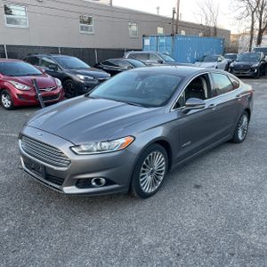 FORD FUSION HYBRID TITANIUM - 1