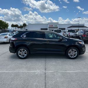 FORD EDGE SEL - 10