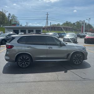 BMW X5 M BASE - 10