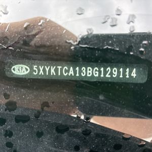 صورة مصغرة 51 لـ 2011 KIA SORENTO LX