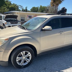 CHEVROLET EQUINOX LT - 2