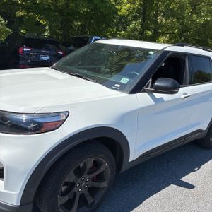 FORD EXPLORER ST - 2