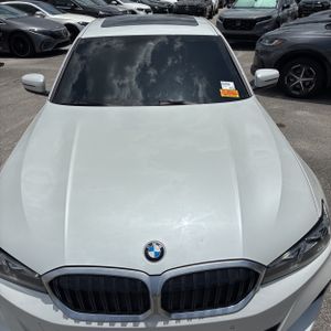 صورة مصغرة 15 لـ 2024 BMW 3 SERIES 330I