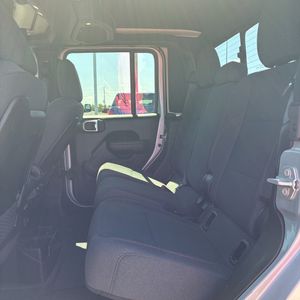 2024 JEEP GLADIATOR RUBICON 缩略图 34