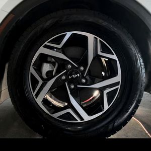 2024 KIA SPORTAGE LX — миниатюра 17