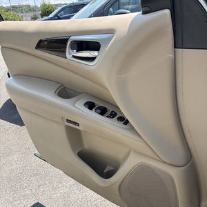 صورة مصغرة 57 لـ 2015 Nissan PATHFINDER SL