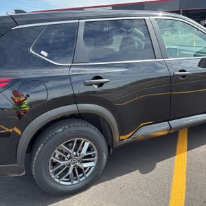 NISSAN ROGUE S INTELLIGENT AWD - 9