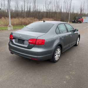 VOLKSWAGEN JETTA SE PZEV - 8