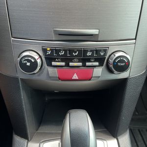 2010 Subaru OUTBACK PREMIUM — миниатюра 81