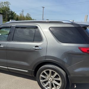 FORD EXPLORER LIMITED - 6
