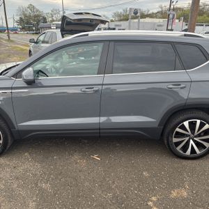 VOLKSWAGEN TAOS SE - 4