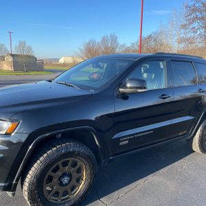 JEEP GRAND CHEROKEE LIMITED 75TH ANNIVERSARY - 2