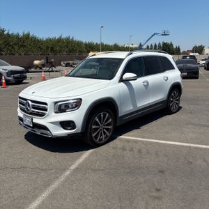 صورة 1 لـ 2021 Mercedes-BENZ GLB
