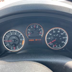 2012 Nissan ARMADA SV thumbnail 36