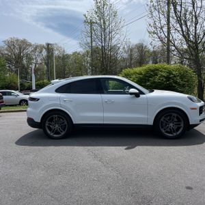 PORSCHE CAYENNE COUPE - 10