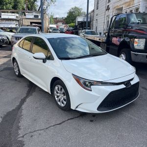 صورة مصغرة 12 لـ 2021 Toyota COROLLA LE