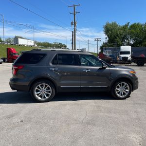 FORD EXPLORER LIMITED - 10