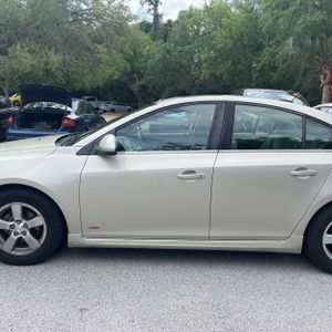 CHEVROLET CRUZE 1LT AUTO - 4