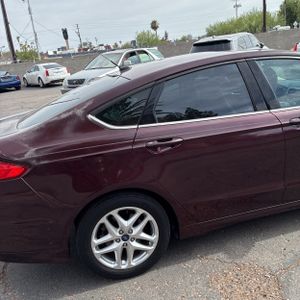 FORD FUSION SE - 9