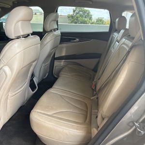 2017 Lincoln MKX RESERVE thumbnail 32