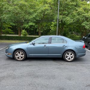 FORD FUSION SE - 3