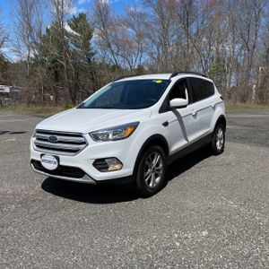 FORD ESCAPE SE - 1