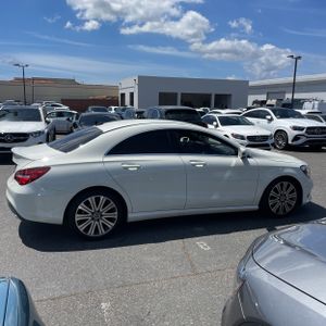 MERCEDES-BENZ CLA - 10