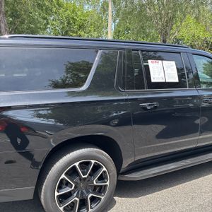 CHEVROLET SUBURBAN RST - 9