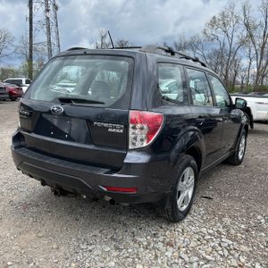 SUBARU FORESTER X - 8