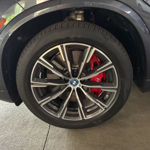 صورة 17 لـ 2022 BMW X5 XDRIVE45E
