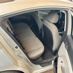 2020 Hyundai ELANTRA SE — миниатюра 35