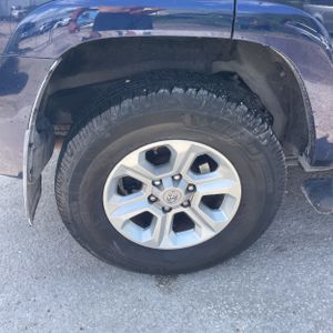 صورة مصغرة 19 لـ 2016 Toyota 4RUNNER SR5