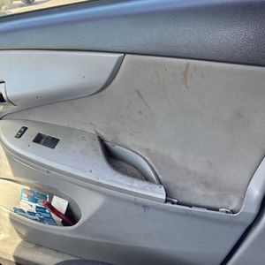 2012 Toyota COROLLA LE — миниатюра 77