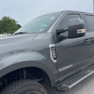 FORD F-250 SUPER DUTY LARIAT - 2