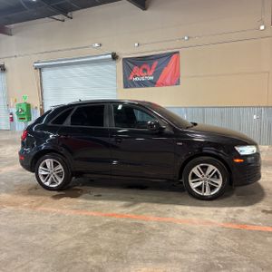 AUDI Q3 2.0T PREMIUM - 10