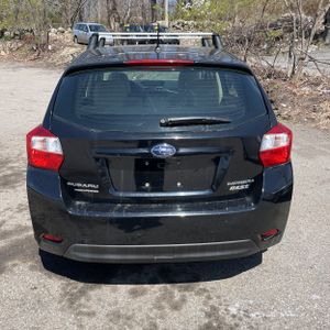 SUBARU IMPREZA 2.0I - 7