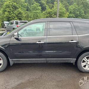 2016 Chevrolet TRAVERSE LT — фото 4