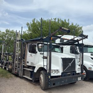 2013 Volvo COMMERCIAL VAH64-200 113"BBC CONV CAB DC SBA TRACT photo 1