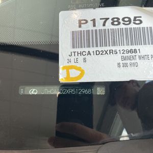 2024 Lexus IS 300 BASE — миниатюра 52