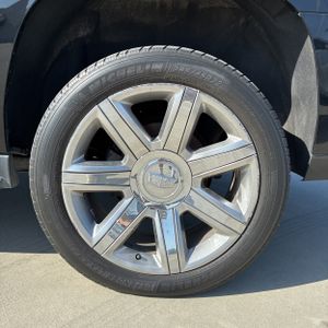 صورة مصغرة 18 لـ 2020 Cadillac ESCALADE ESV LUXURY