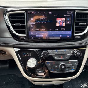 2022 Chrysler PACIFICA TOURING L — миниатюра 38