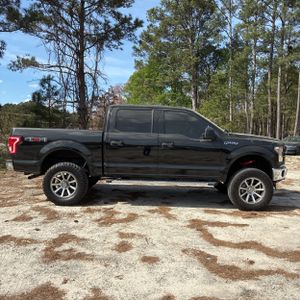FORD F-150 XLT - 10