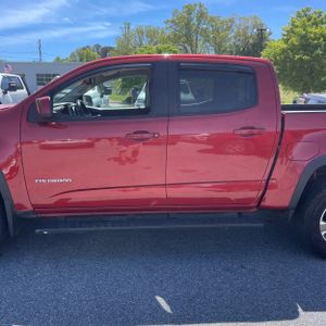 CHEVROLET COLORADO - 4