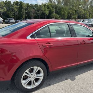 FORD TAURUS SEL - 9
