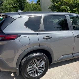 صورة 9 لـ 2021 Nissan ROGUE S