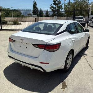2021 Nissan SENTRA S 照片 8