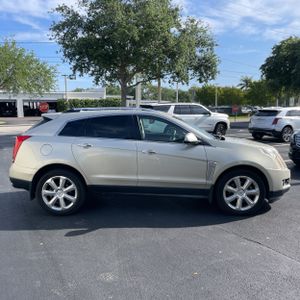 CADILLAC SRX PREMIUM COLLECTION - 10