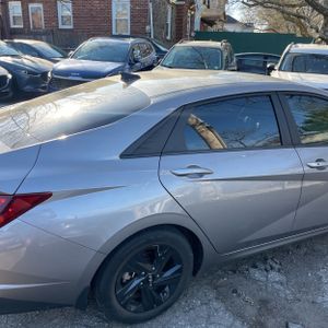 HYUNDAI ELANTRA SEL - 8